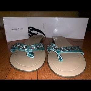 Size 8, Nine West, Flat, Rhinestone Slipper